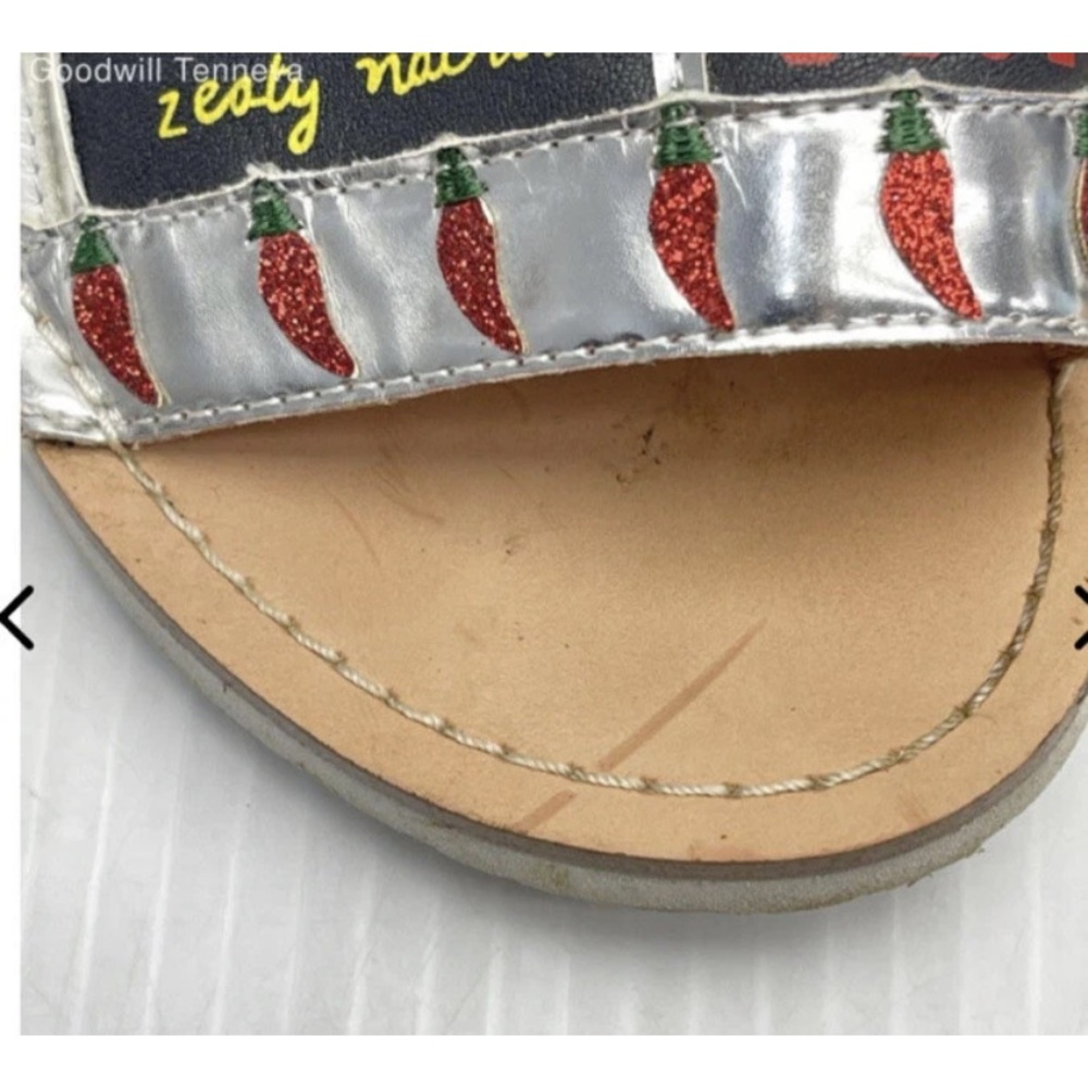 Kate Spade New York VIVA EL TACO TRUCK  Slides EUC size 8 RARE! - Picture 9 of 9